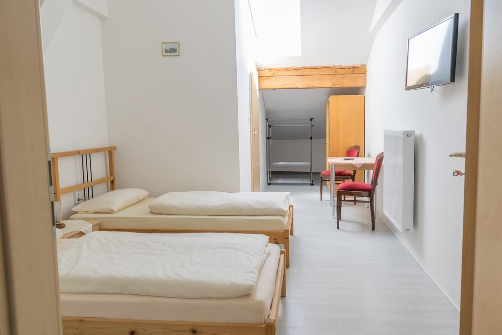 Landgasthof Doldewirt Bernbeuren Ruang foto